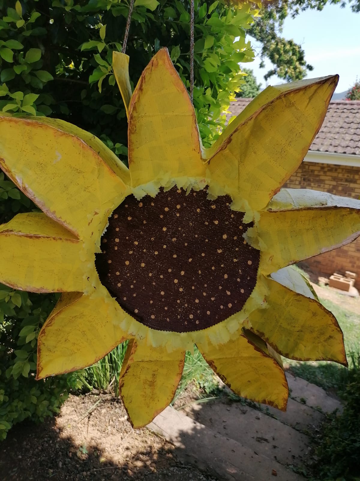 Sunflower pinata