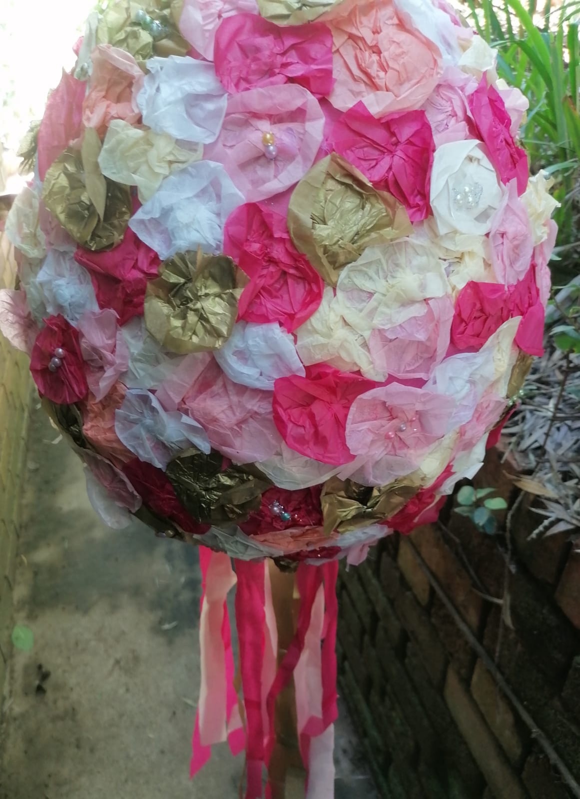 flowerball pinata